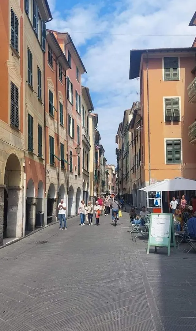 Viabado9 Mansarda Con Box Apartment Chiavari
